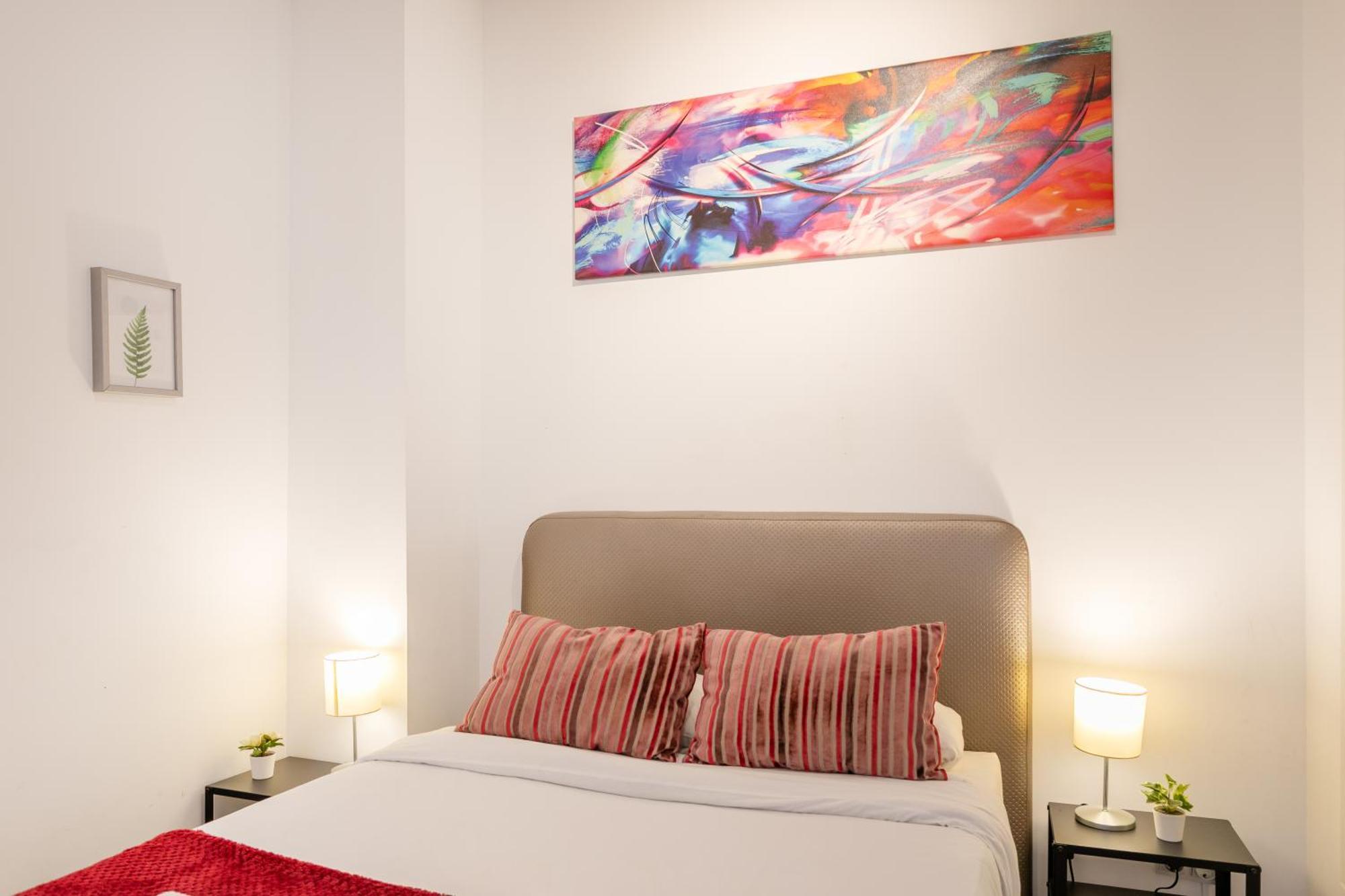 Apartamentos San Leandro, Centro Alicante Exteriör bild