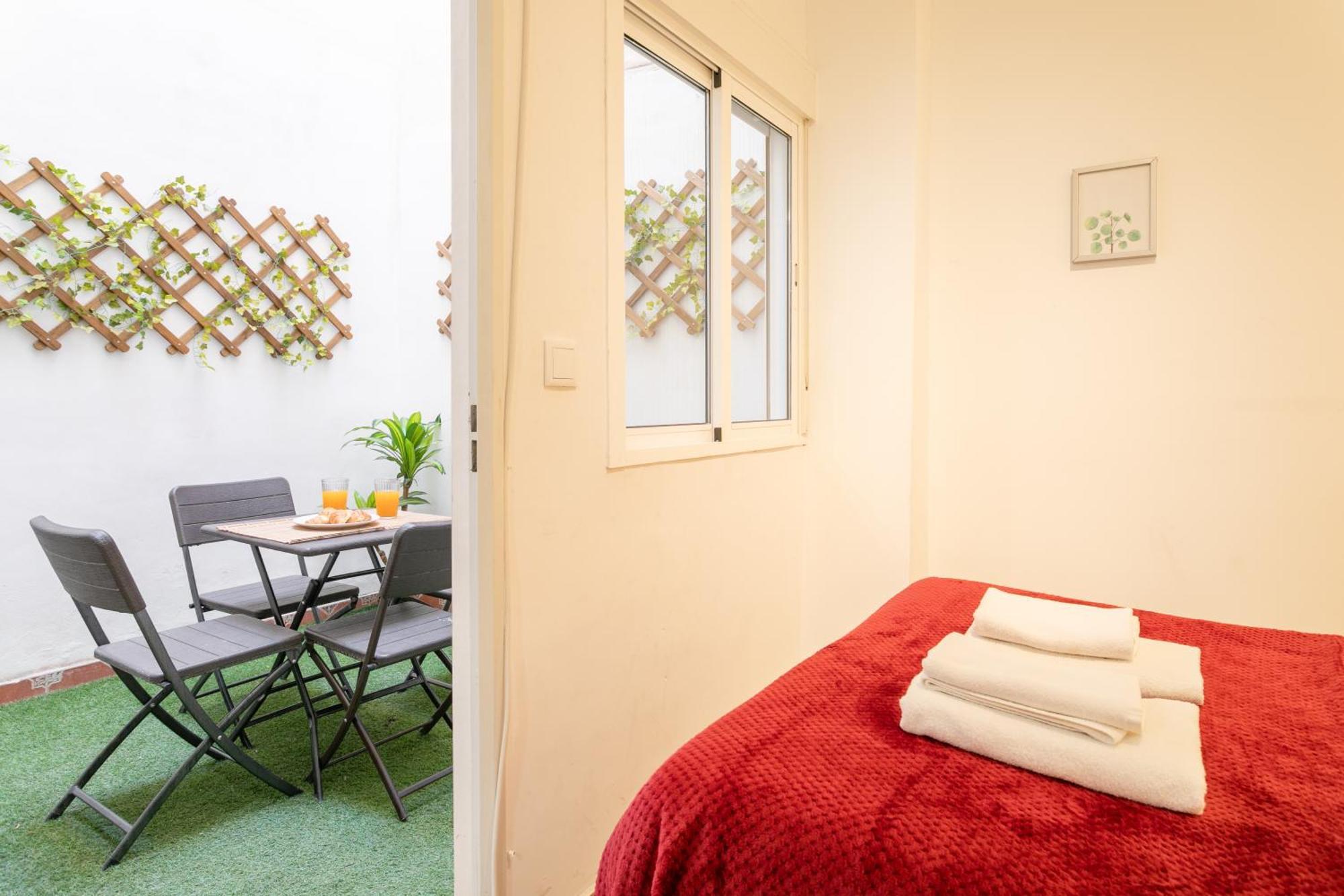 Apartamentos San Leandro, Centro Alicante Exteriör bild