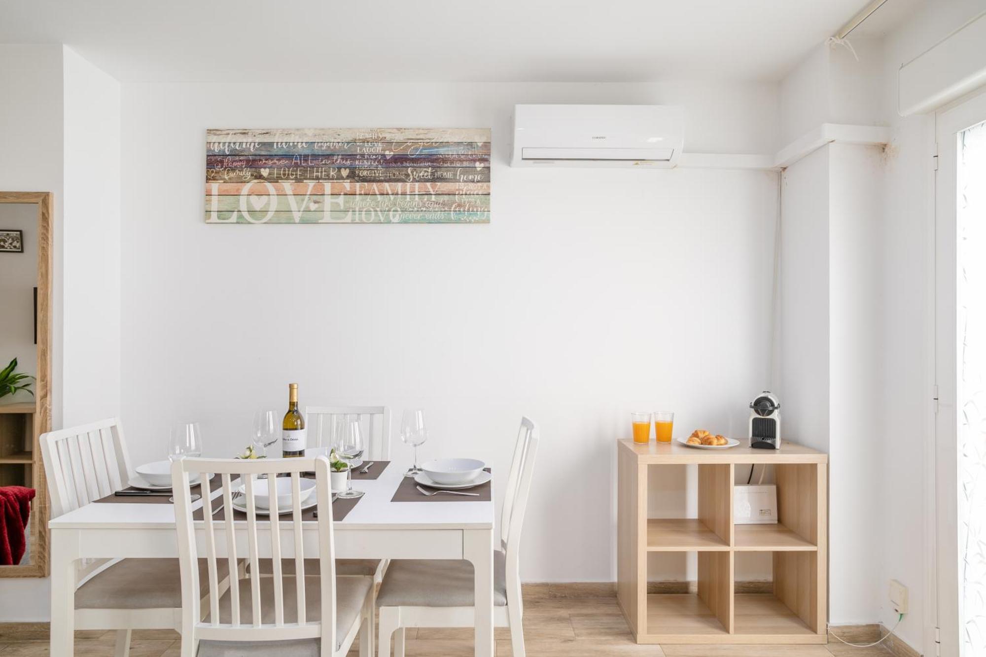 Apartamentos San Leandro, Centro Alicante Exteriör bild