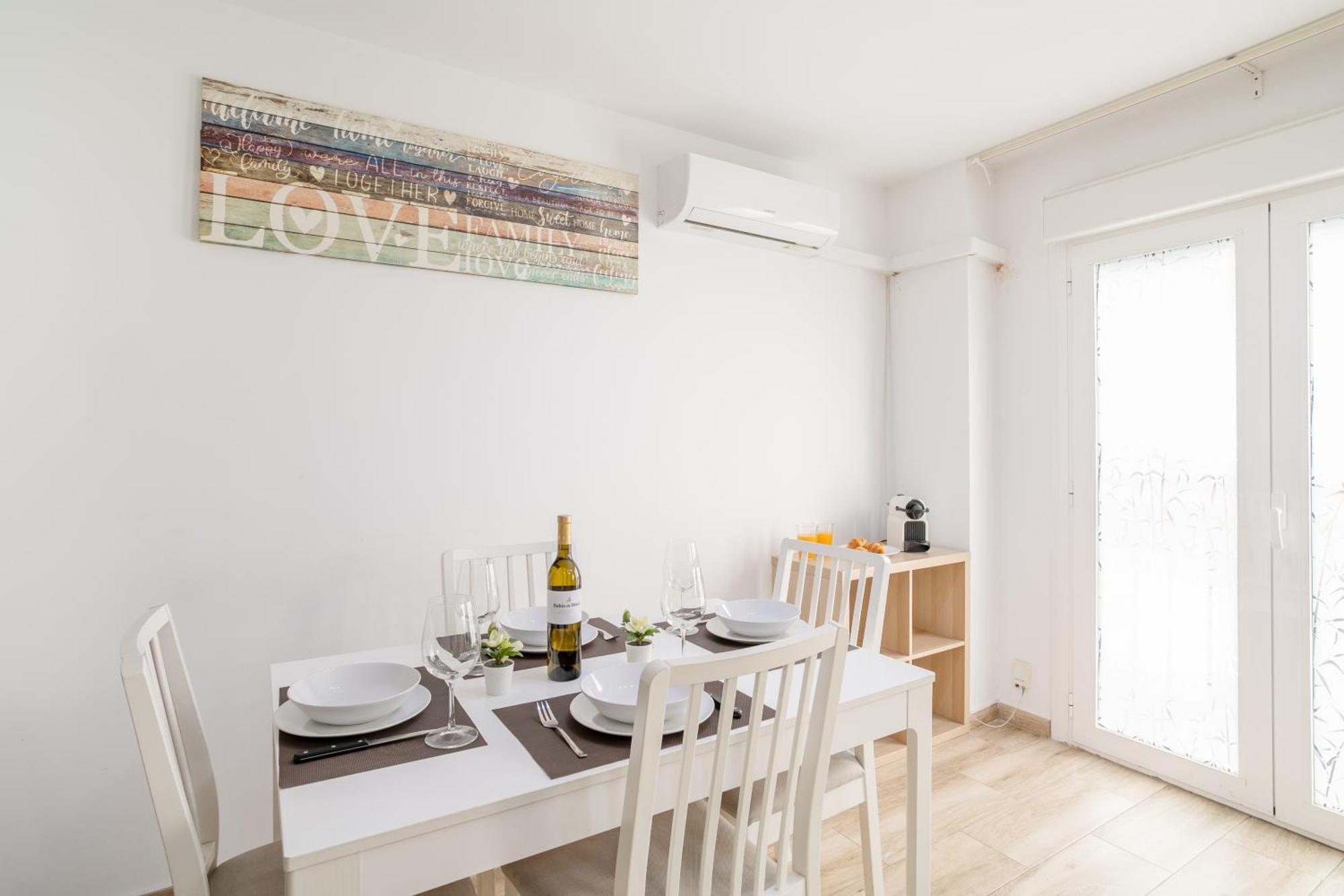 Apartamentos San Leandro, Centro Alicante Exteriör bild