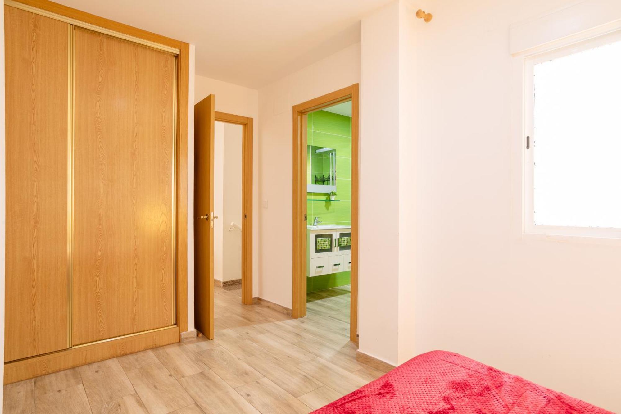 Apartamentos San Leandro, Centro Alicante Exteriör bild